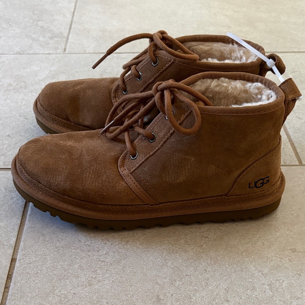 UGG Men’s Neumel Chukka Boots